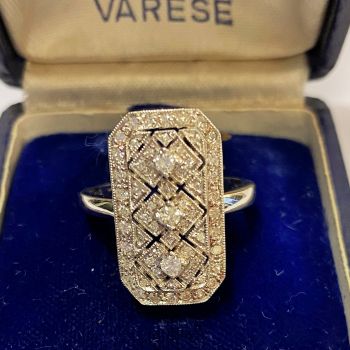 Anello in oro bianco e diamanti vintage primi '900